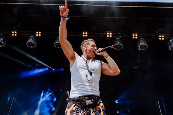 Calvin Kleinen Gallery